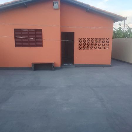 Casa De Temporada Nardello Villa Olímpia Exteriör bild